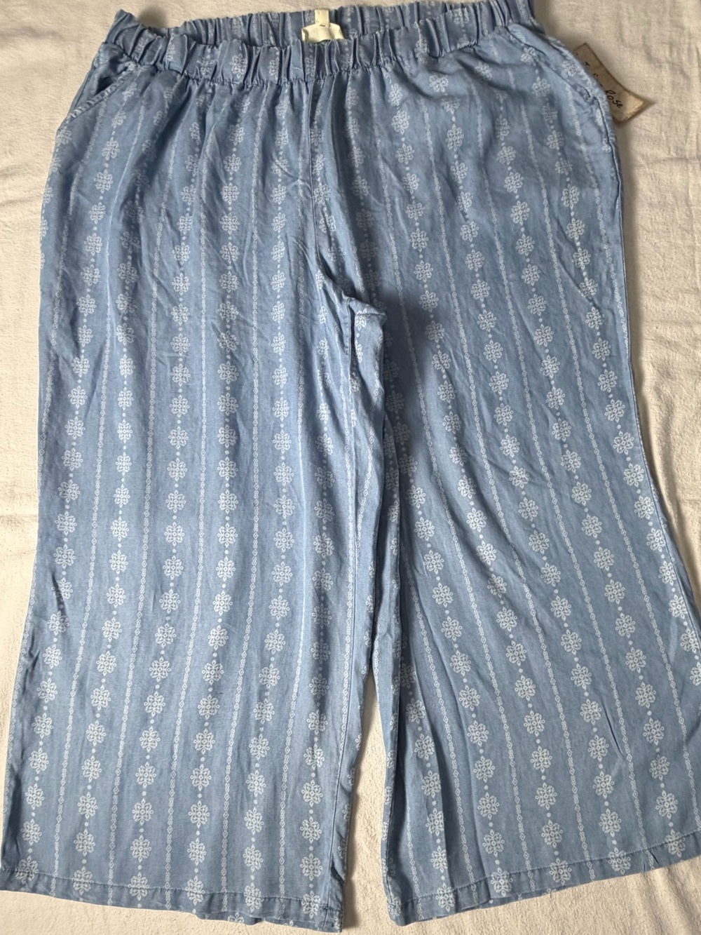 Light Blue Patterned Wide-Leg Women’s Jeans